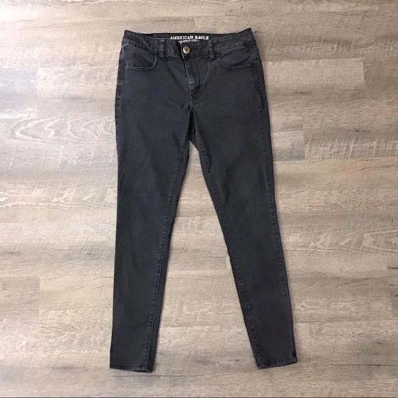 AEO black super super stretch jean